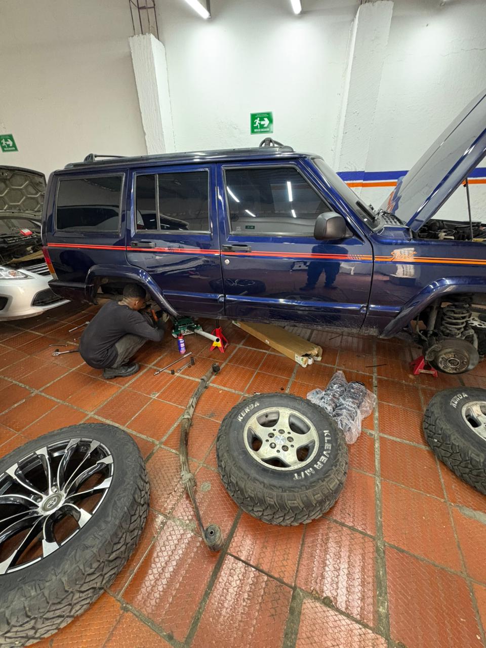 Latonería y Pintura